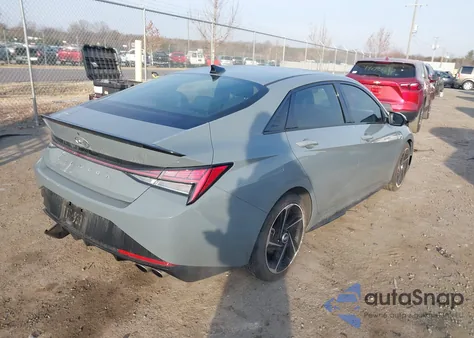 2022 Hyundai Elantra N Line z USA, uszkodzony, nr VIN KMHLR4AF4NU341734